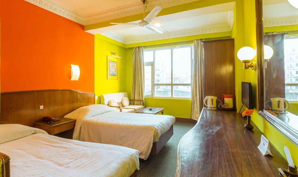 undefined Harati Manor Inn 6