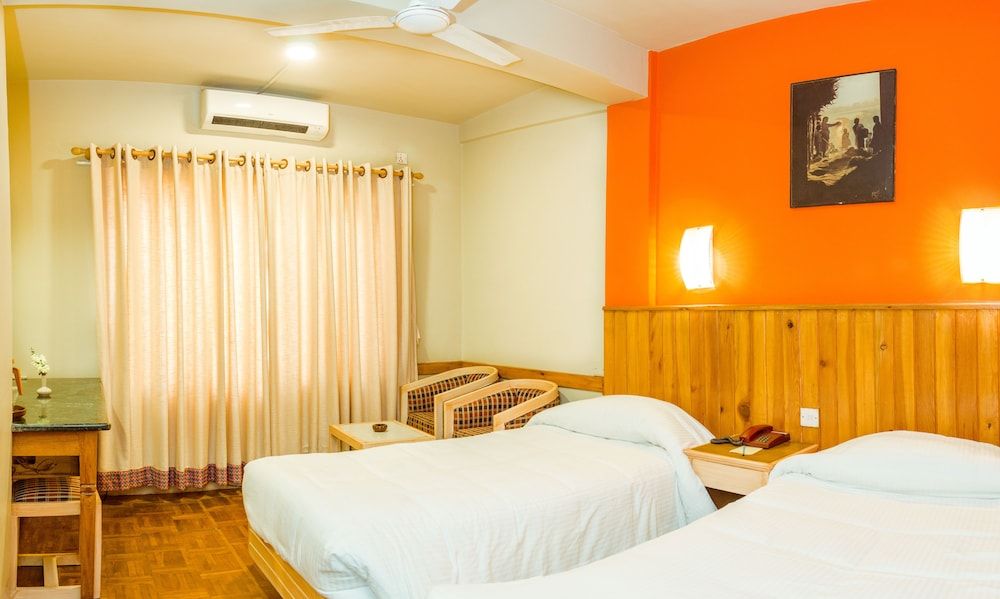 undefined Harati Manor Inn 9