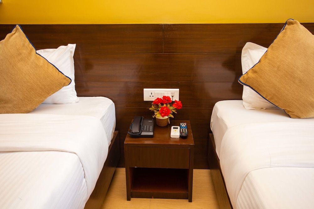 Hotel Lake Paradise Deluxe Double or Twin Room 9