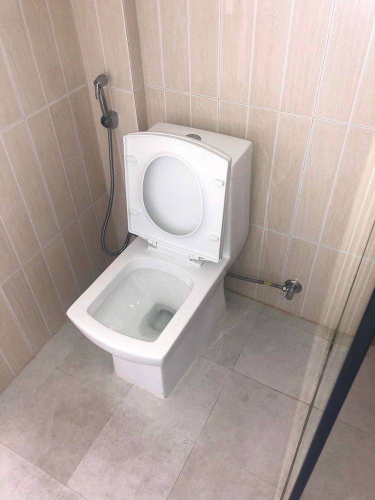 undefined Hotel Guru 7