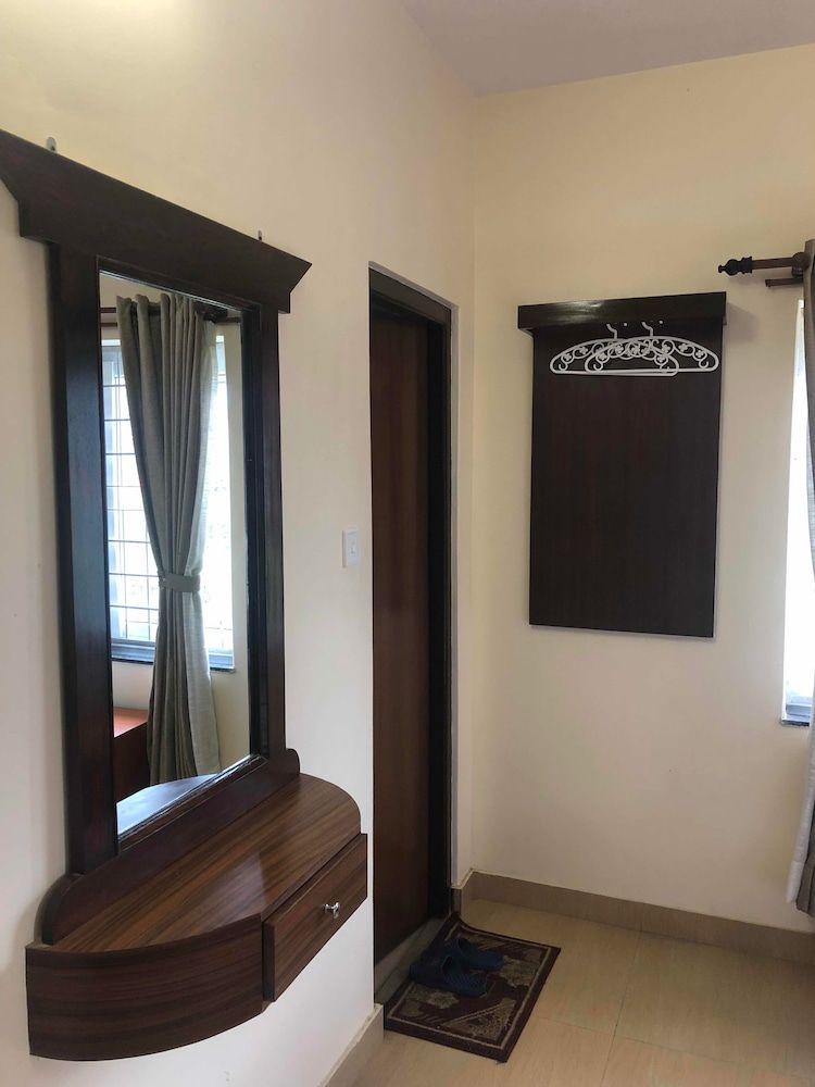 undefined Hotel Guru 3