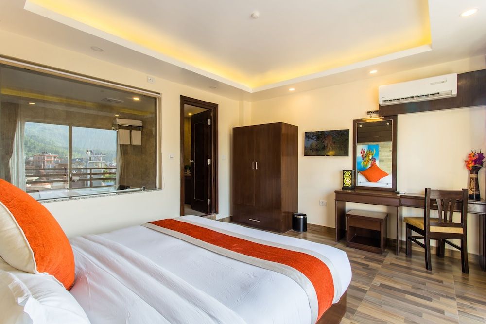 Deluxe Double Room, Balcony, Mountain View