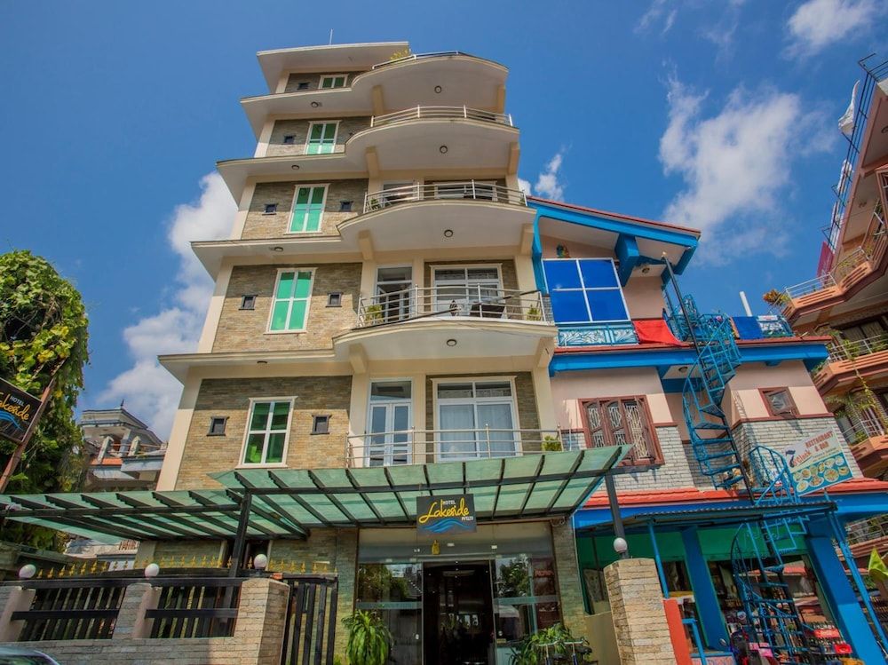 undefined Hotel Lakeside 2