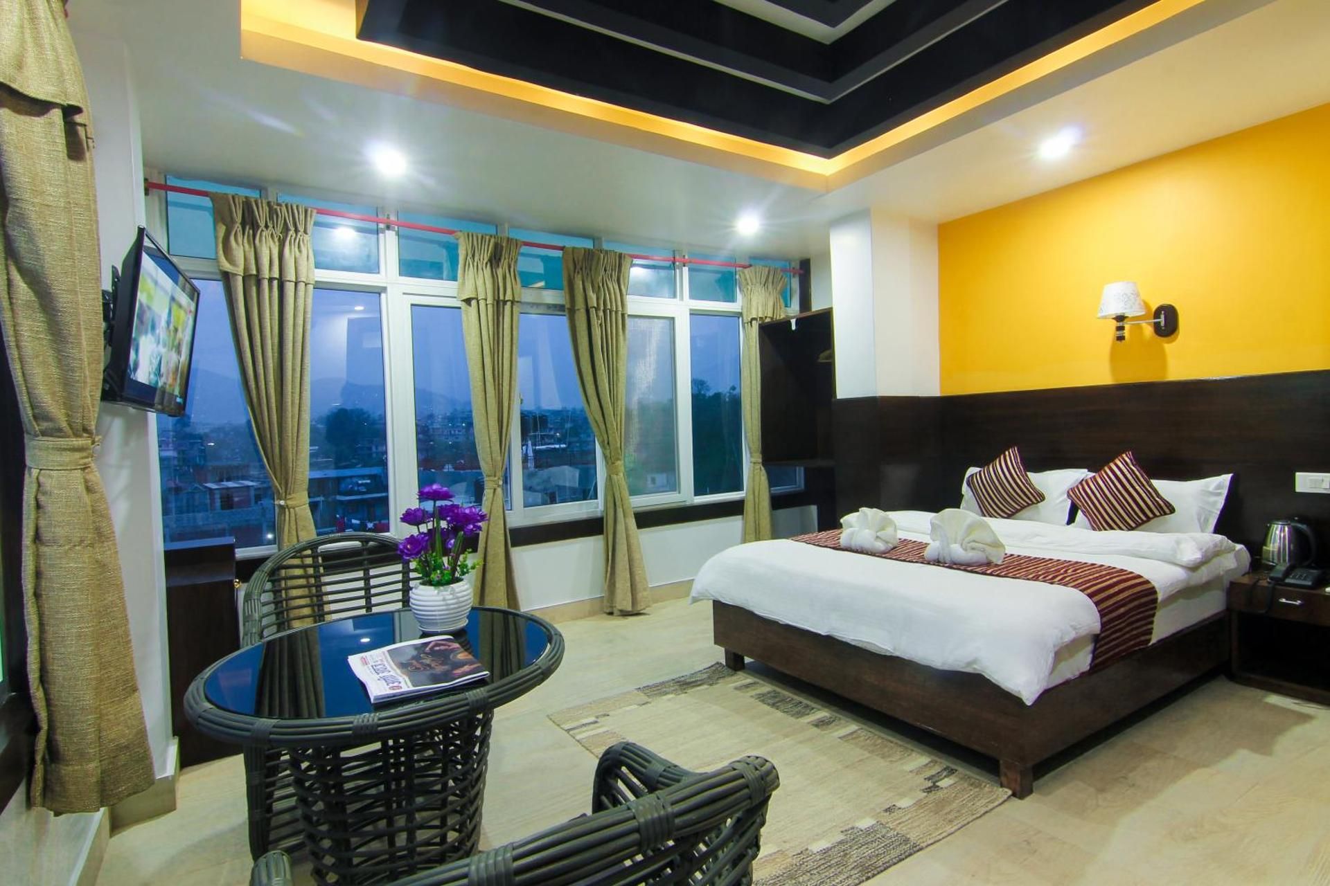 undefined Hotel Lakeside 5