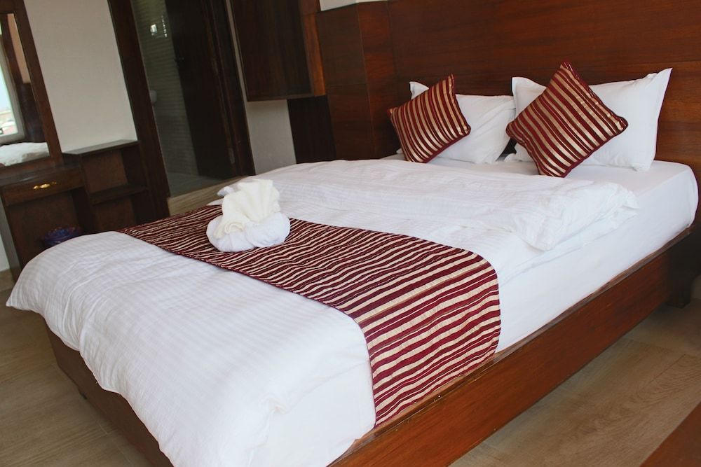 Hotel Lakeside Deluxe Double Room