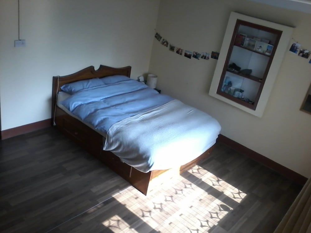 Sanepa House