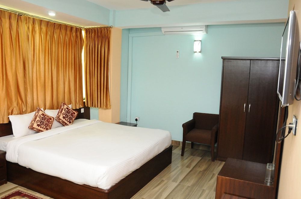 undefined Rameshworam Hotel 7