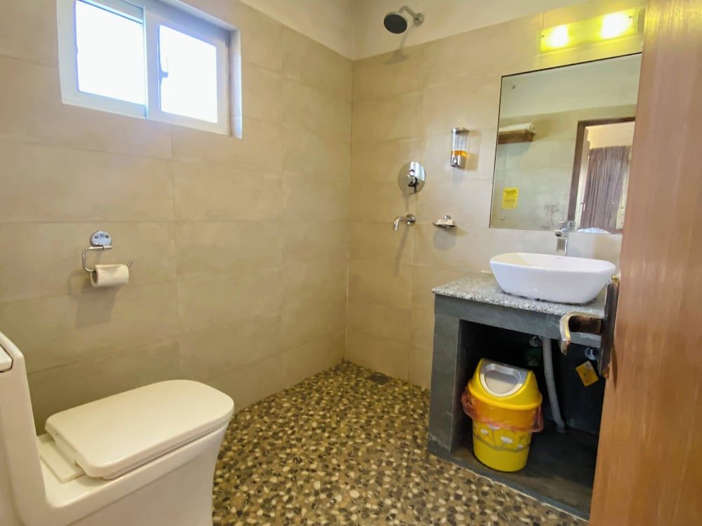 Three Jewels Boutique Hotel Deluxe Double or Twin Room, Garden View 15