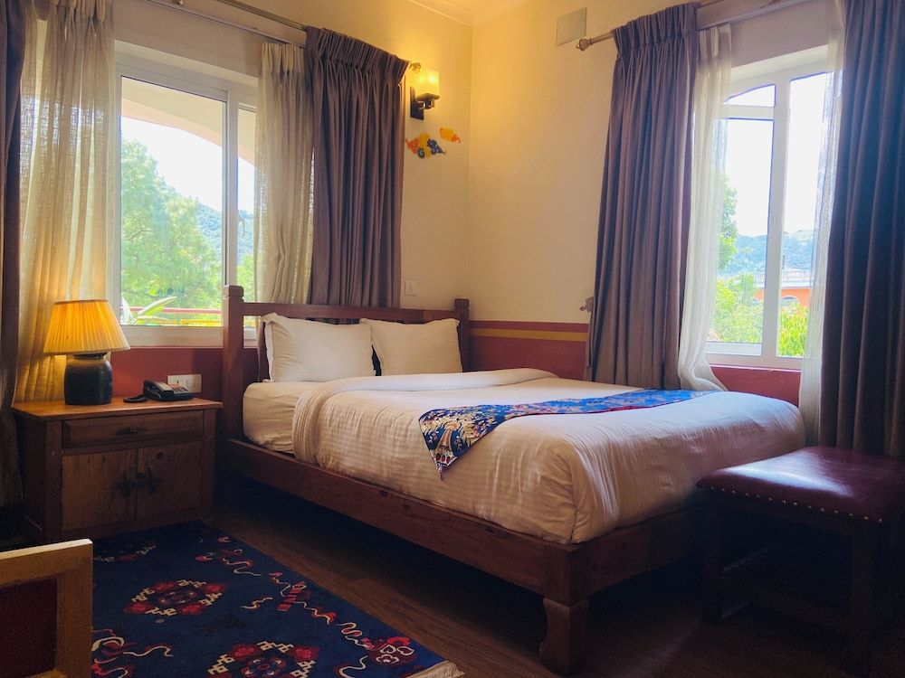 Three Jewels Boutique Hotel Deluxe Double or Twin Room, Garden View 9