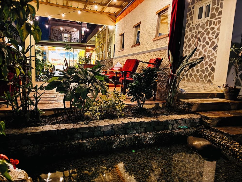 undefined Three Jewels Boutique Hotel 8