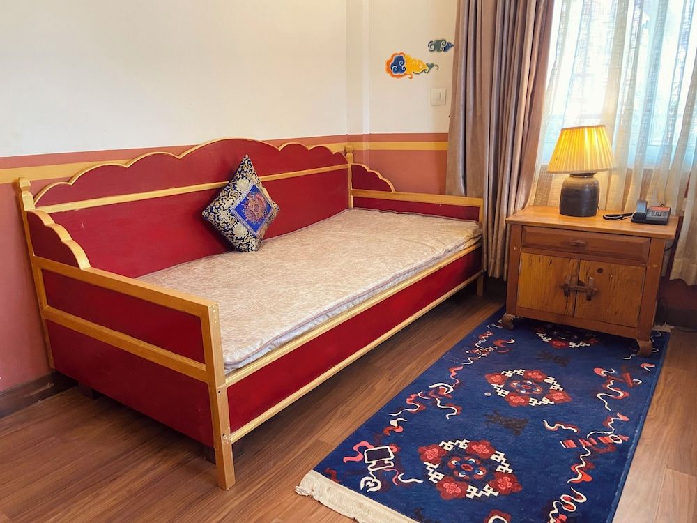 Three Jewels Boutique Hotel Deluxe Double or Twin Room, Garden View 5