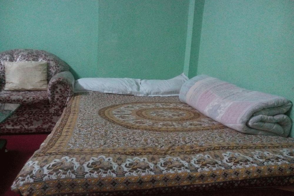 Changu Newa Homestay Basic Triple Room 2