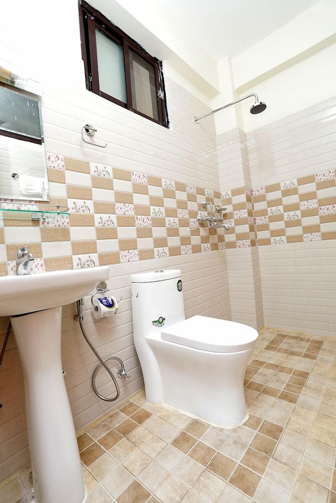 Hotel Pema Tsal Twin Room 2