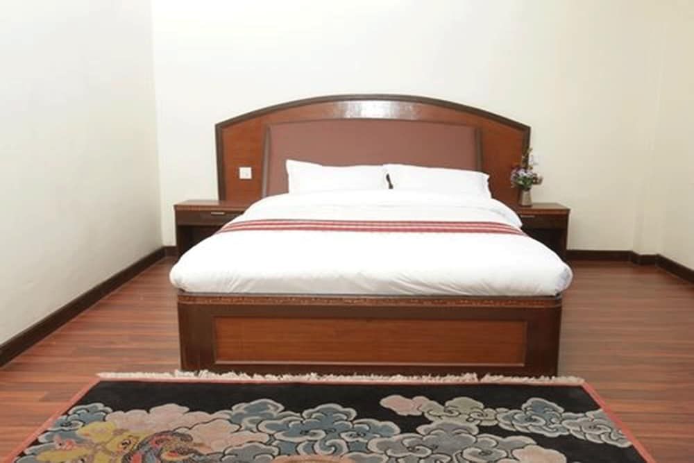 undefined Hotel Pema Tsal 8