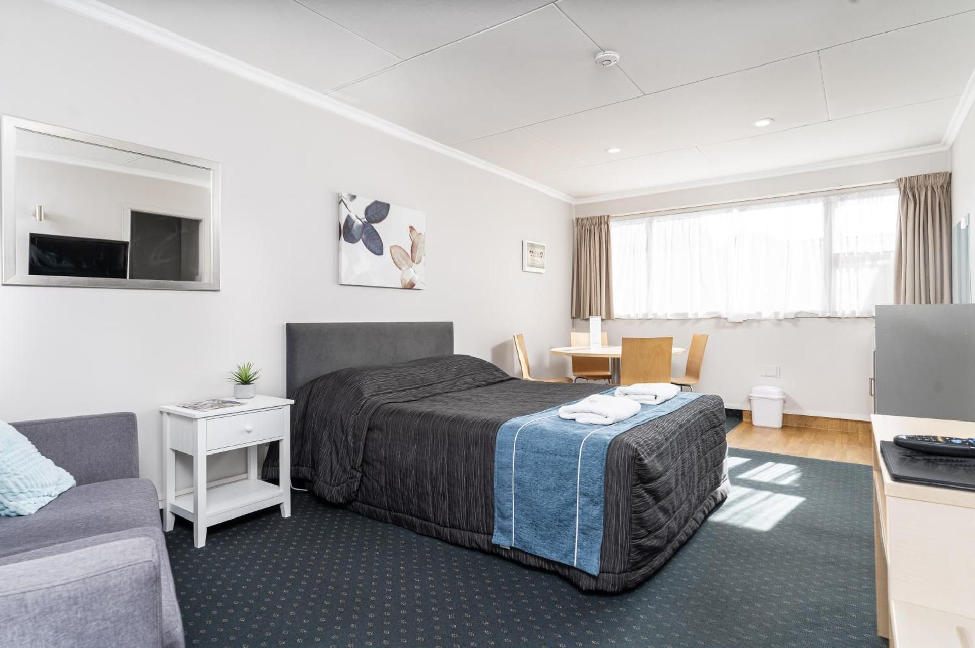 One-Bedroom Family Apartment