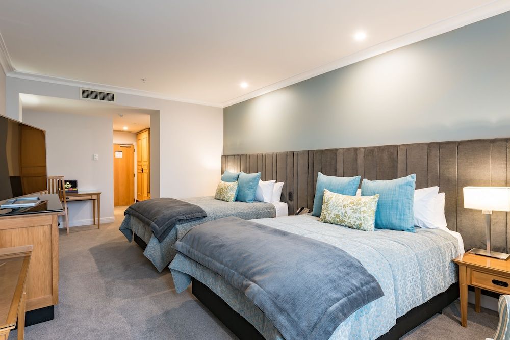 Classic Twin Room