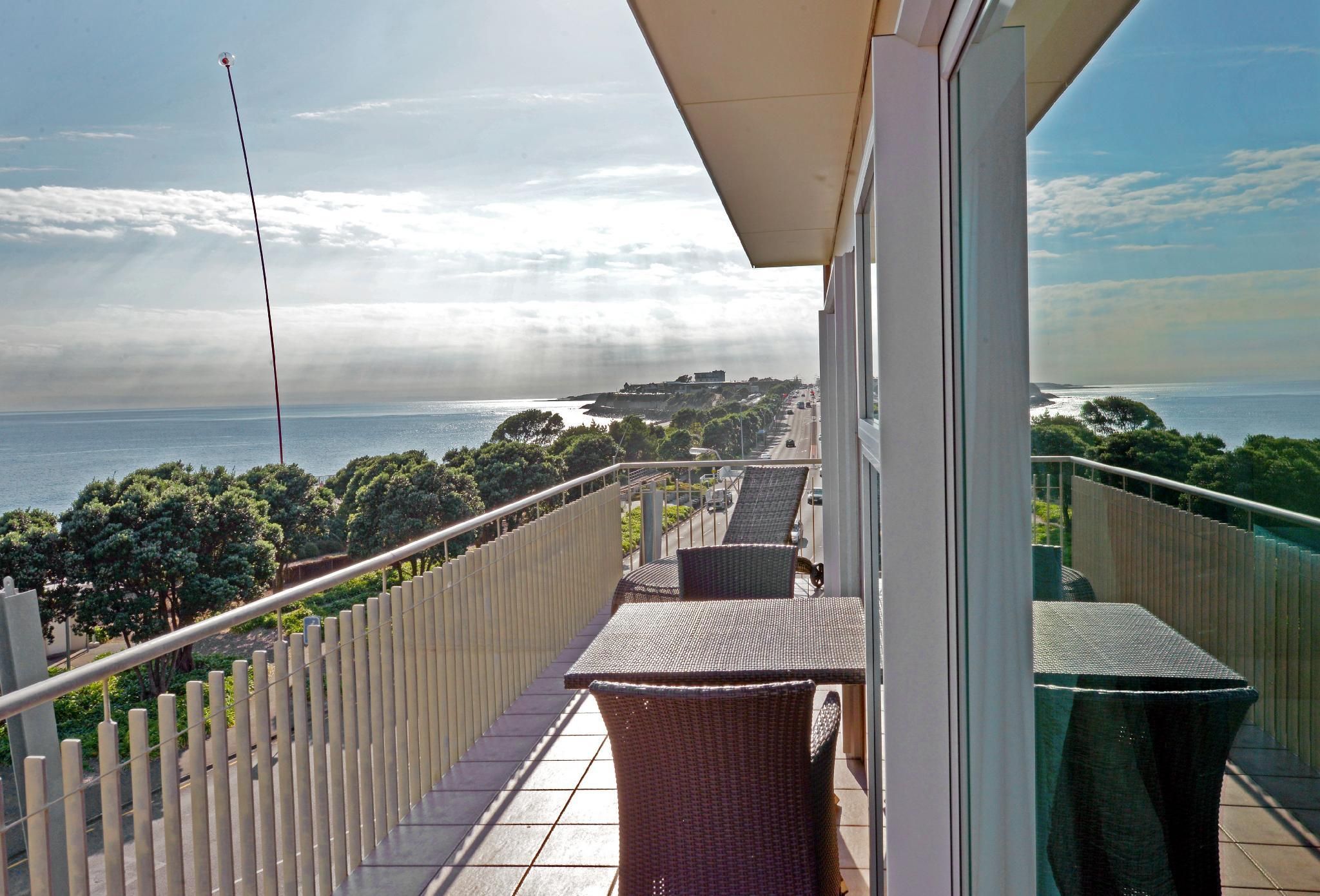 Millennium Hotel New Plymouth Waterfront Penthouse Suite 2