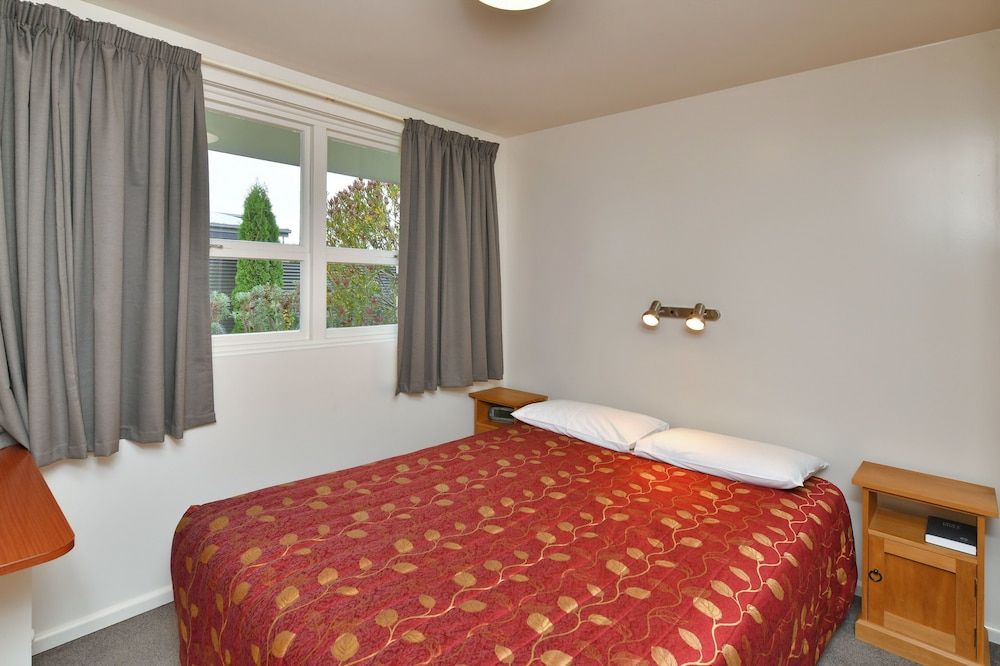 Standard 2-Bedroom Unit