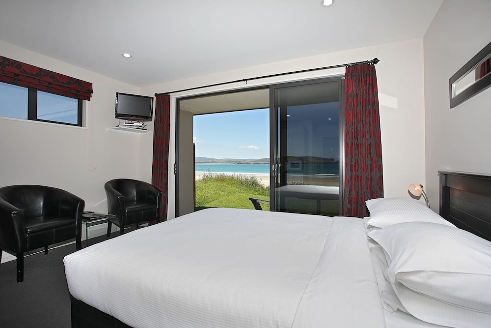 Studio 1, Beach View