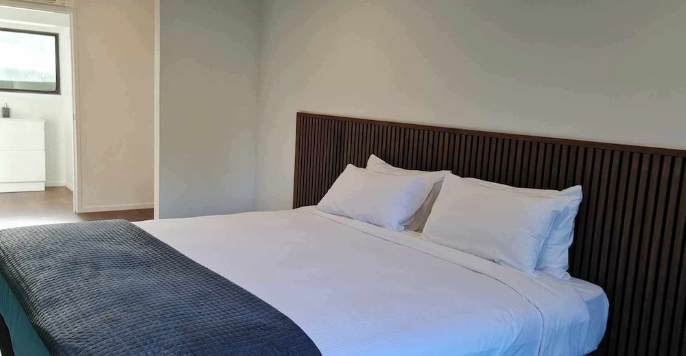 Alpine Chalets Deluxe Studio, Ensuite