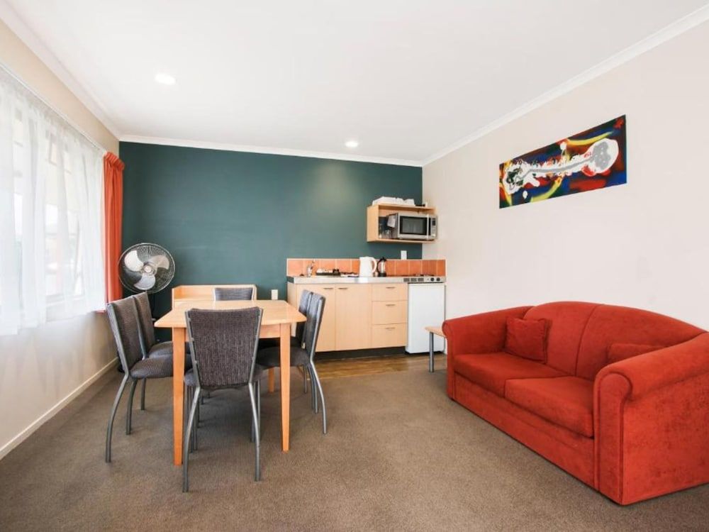 ASURE Kaimai View Motel Family Apartment, 2 Bedrooms 3