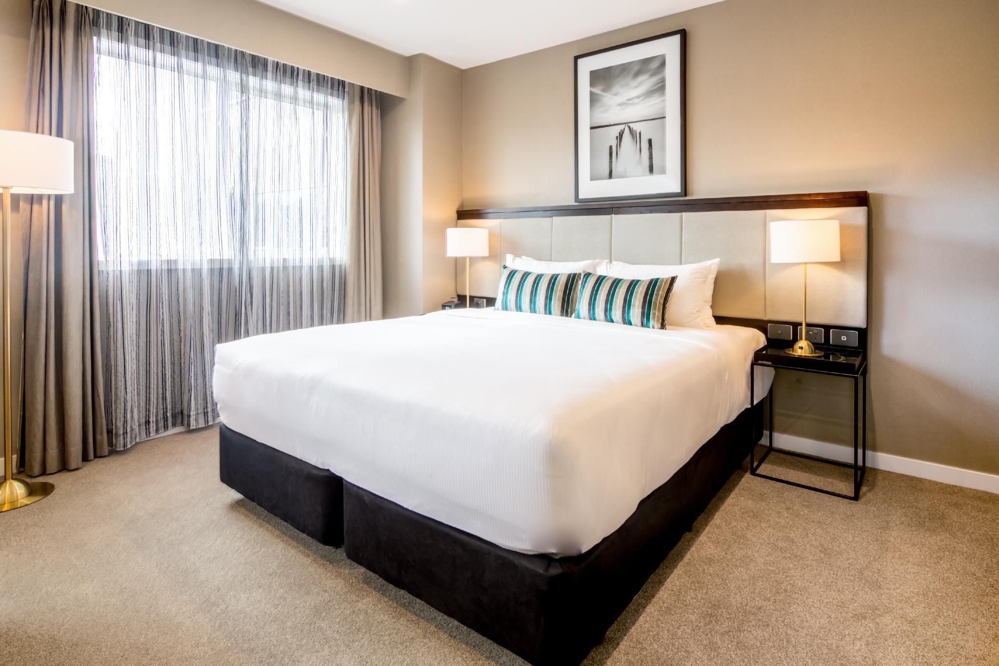 Superior Room with 1 King Size Bed