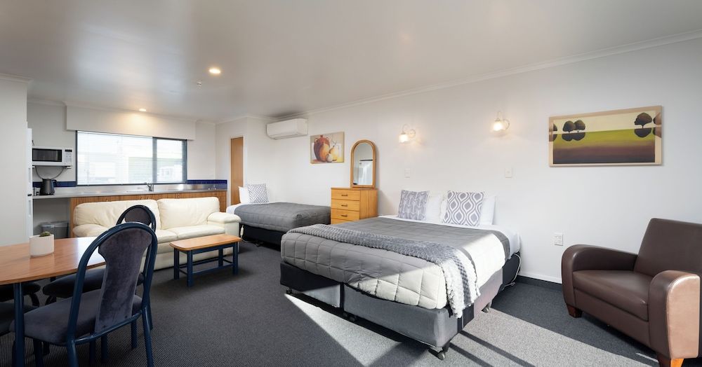 Grove Park Motor Lodge One Bedroom Superior Spa 2