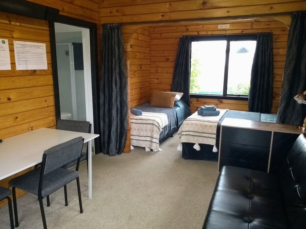 Tourist Flat