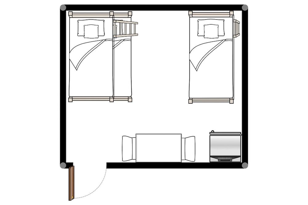 Classic Cabin, 1 Bunk Bed and 1 Tri-Bunk Bed, Shared Bathroom, Park View