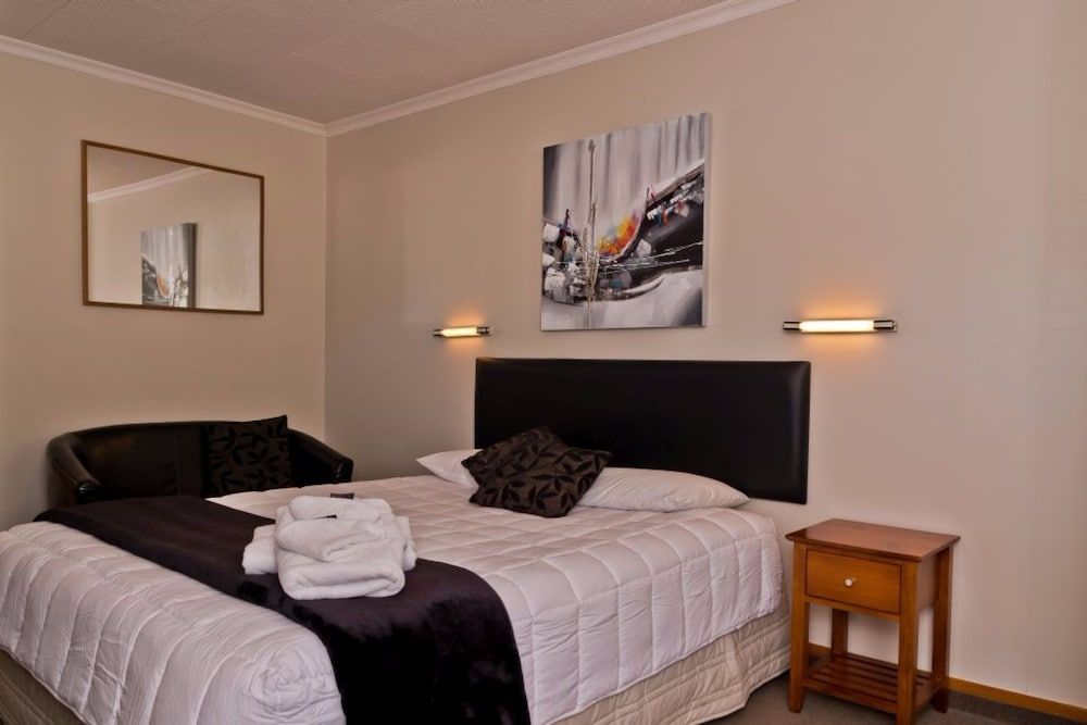 Picton Accommodation Gateway Motel Standard Studio, 1 Queen Bed
