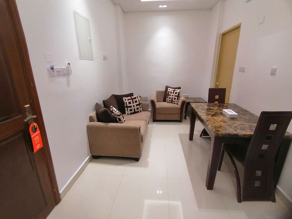 Nizwa Hotel Apartments Executive Apartment, 1 Bedroom, Kitchen 10