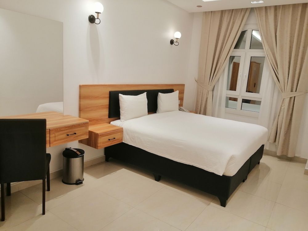 Nizwa Hotel Apartments Executive Apartment, 1 Bedroom, Kitchen 4