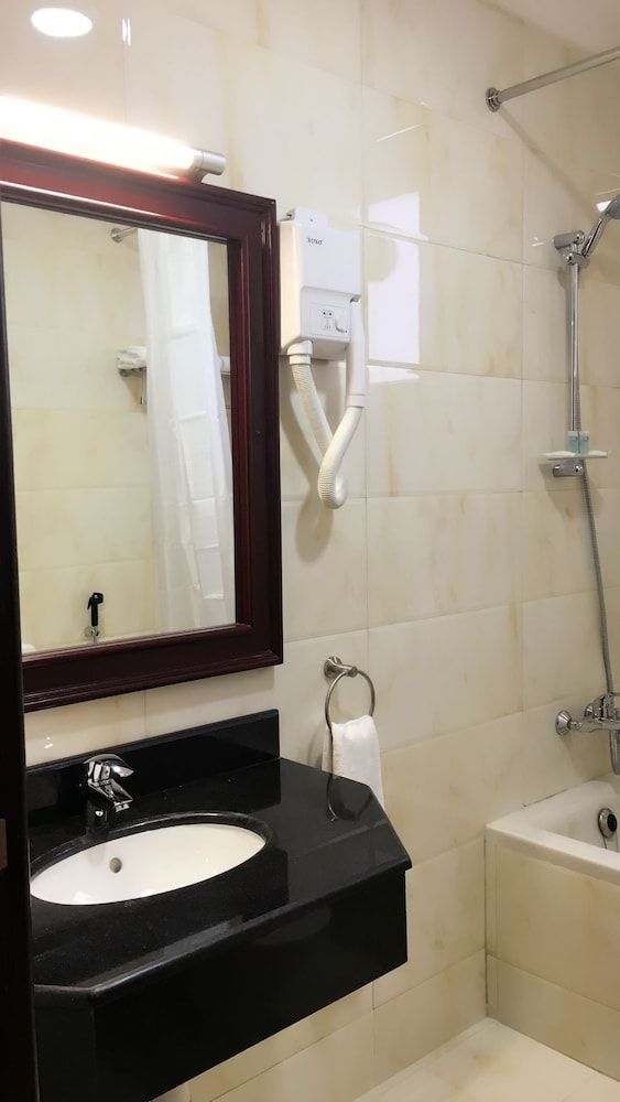 Muscat International Hotel Plaza Salalah Twin Room 5