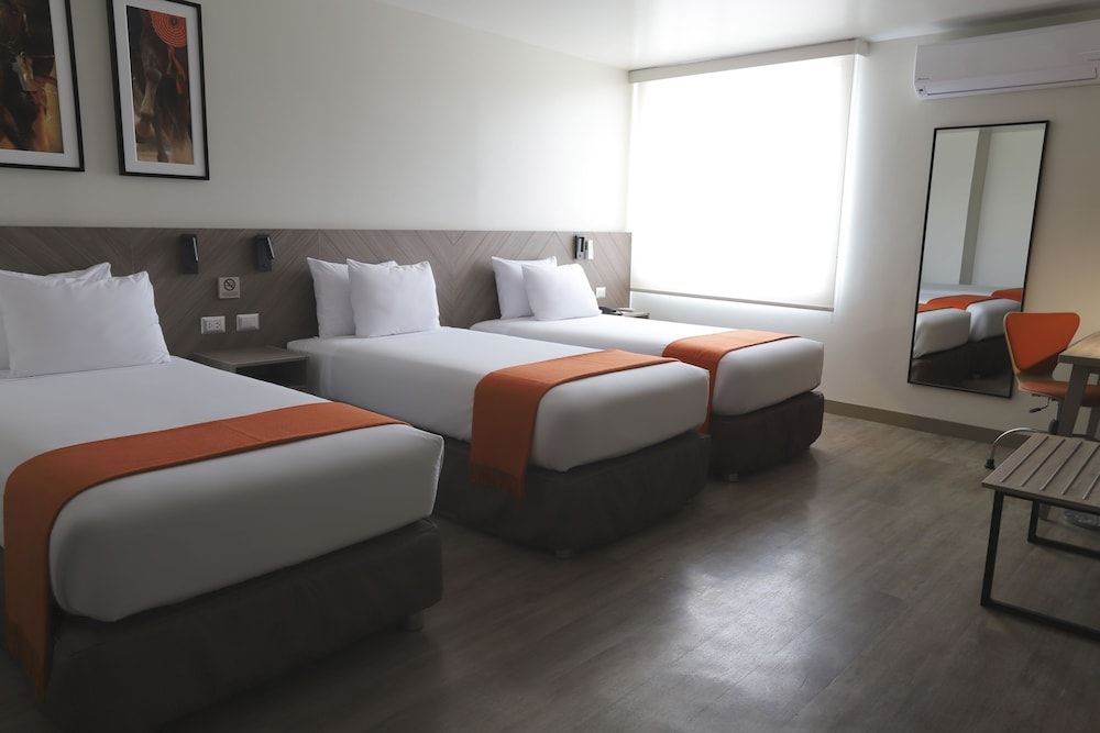 Traditional Room, 3 Twin Beds