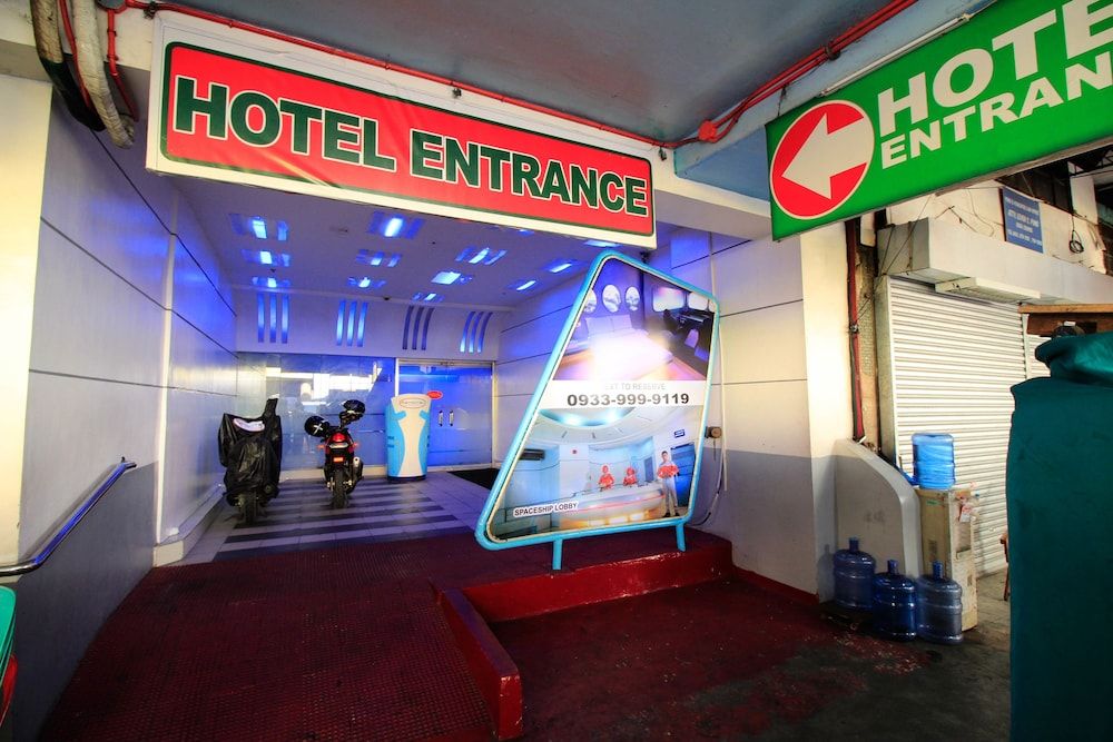 undefined Astrotel Avenida 5