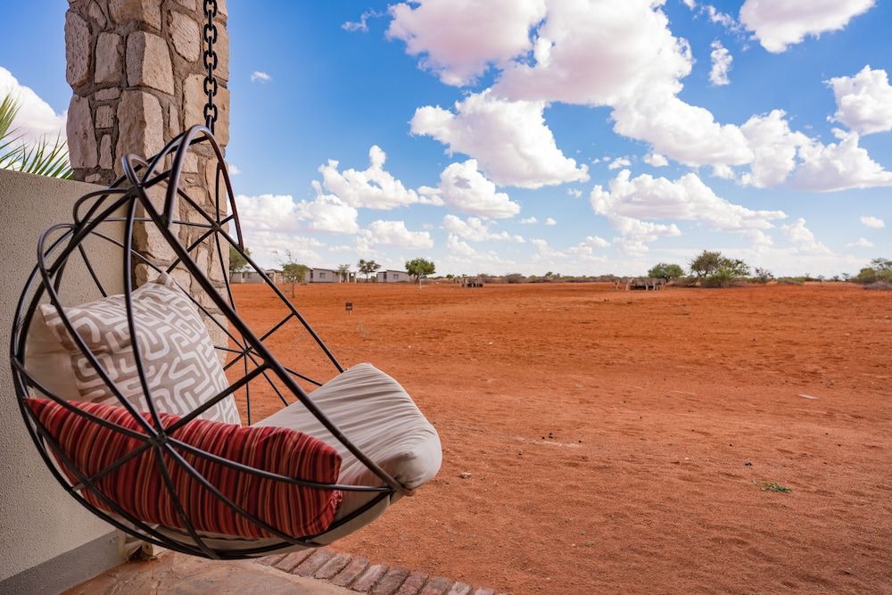 Kalahari Anib Lodge Comfort Twin Room 3