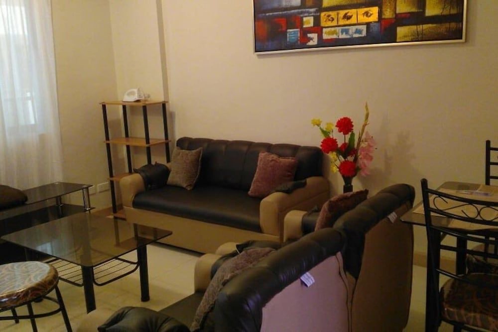 Cozy 2BR B + UNIT 1105