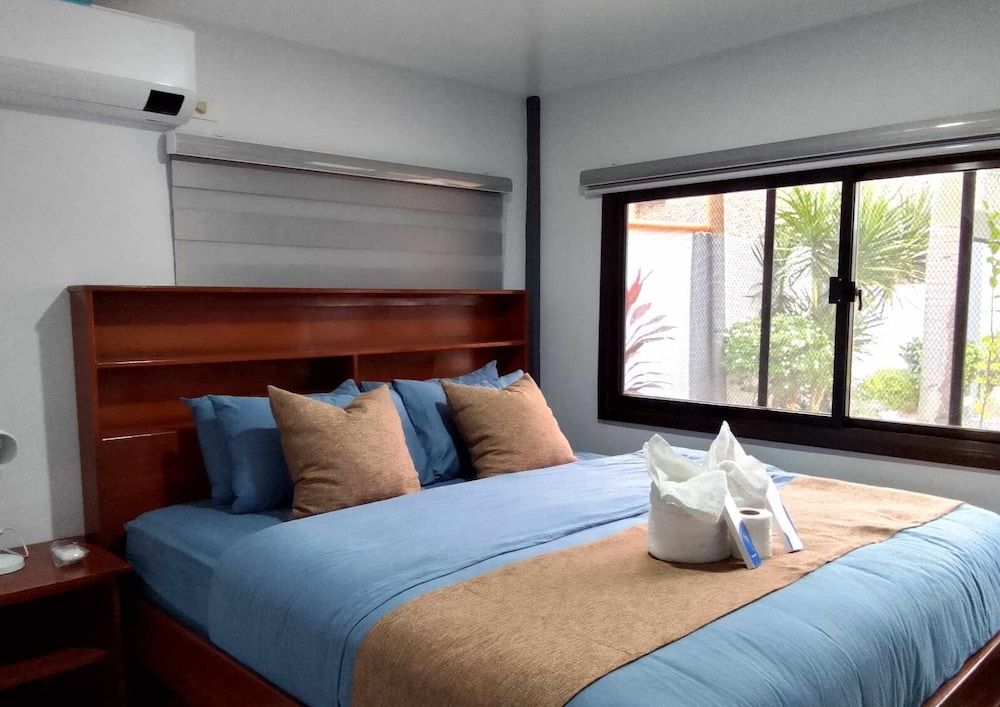 Cave Beach Resort Boutique Luxury Accomodation Family Cottage 4