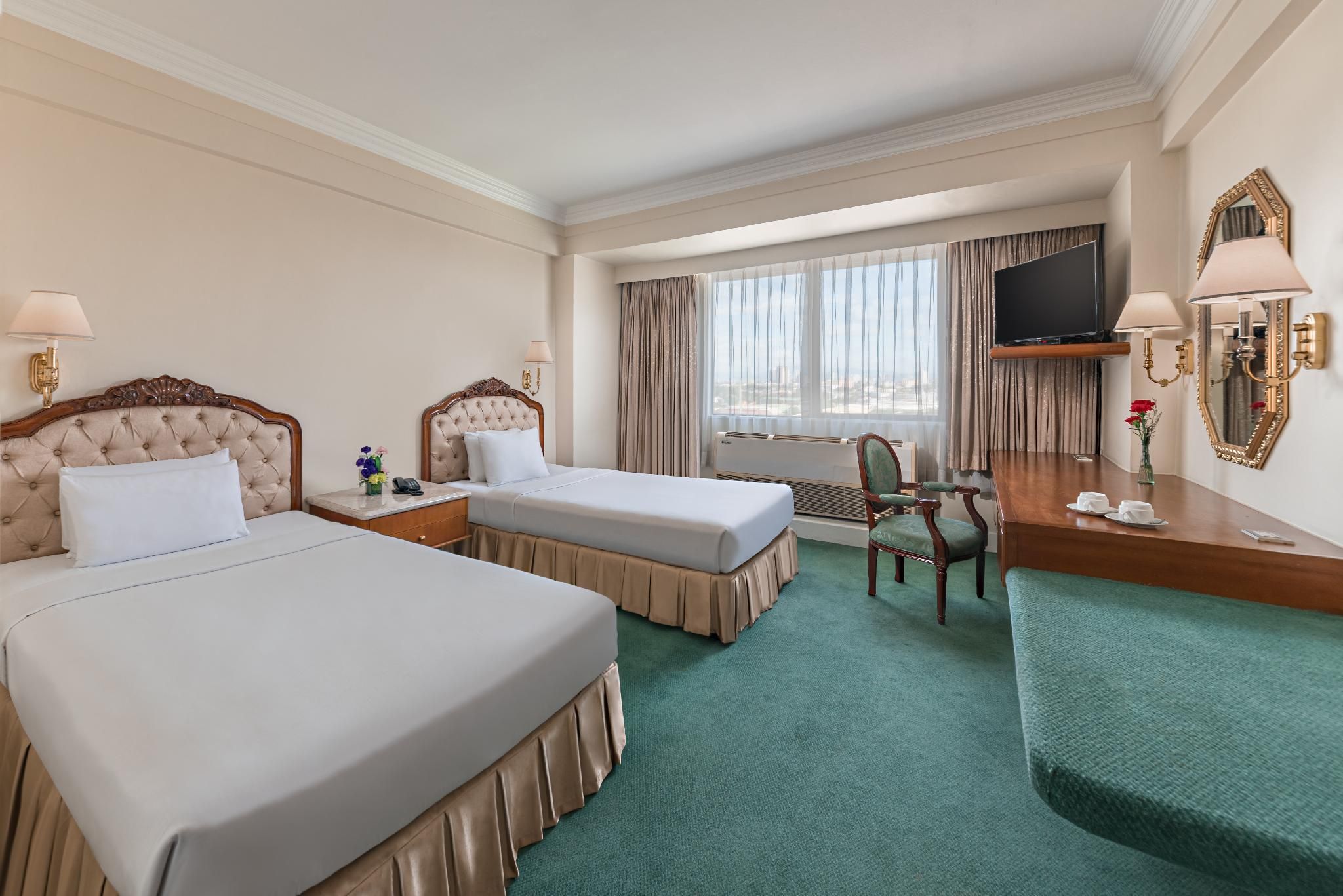 Manila Prince Hotel Deluxe