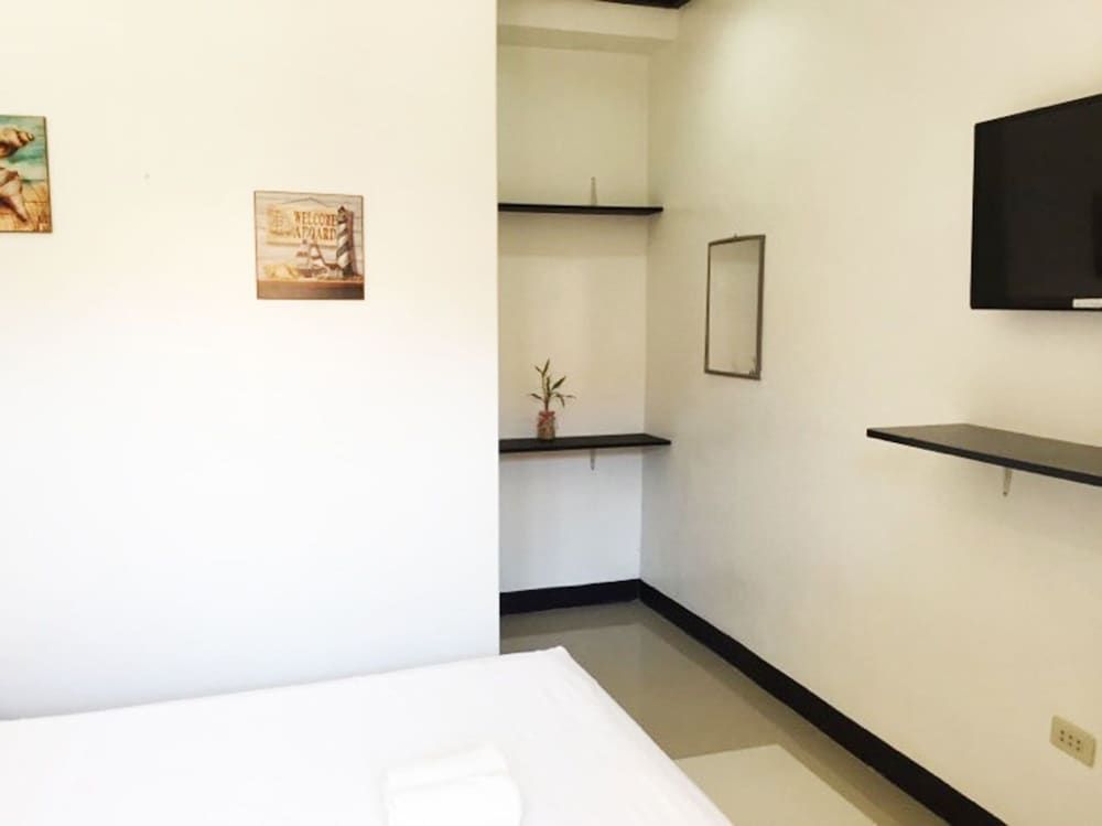 A&J Pension Deluxe Room 10