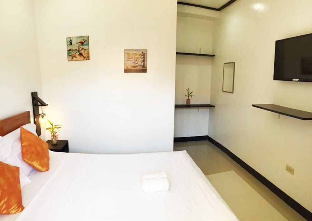 A&J Pension Deluxe Room 10