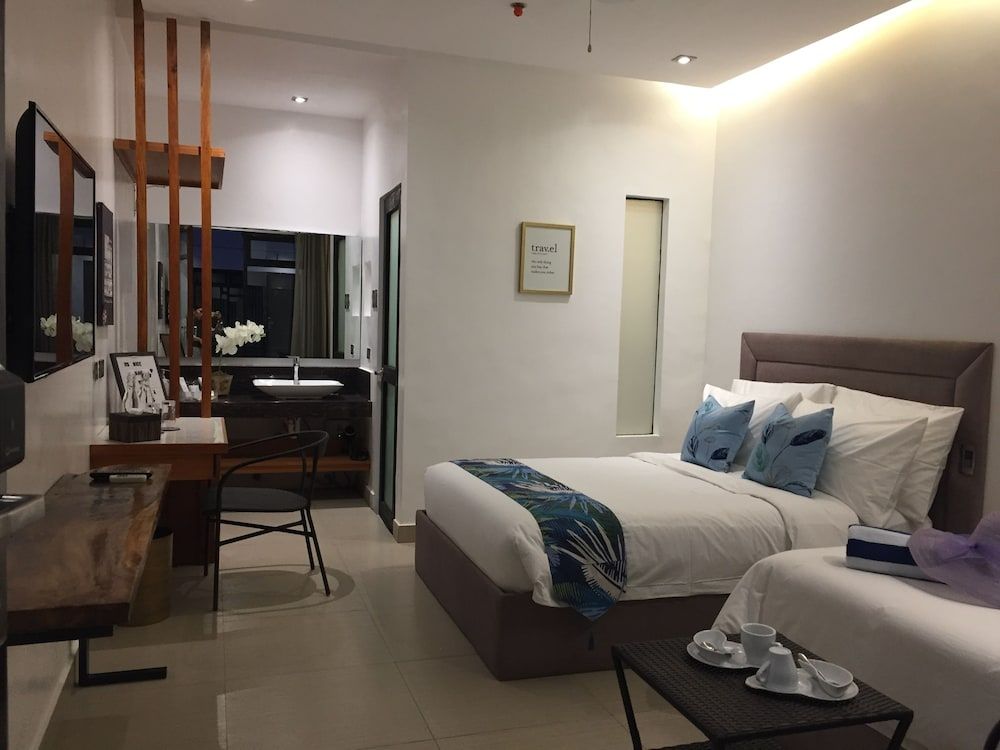 White Breeze Palawan Boutique Hotel Superior Room