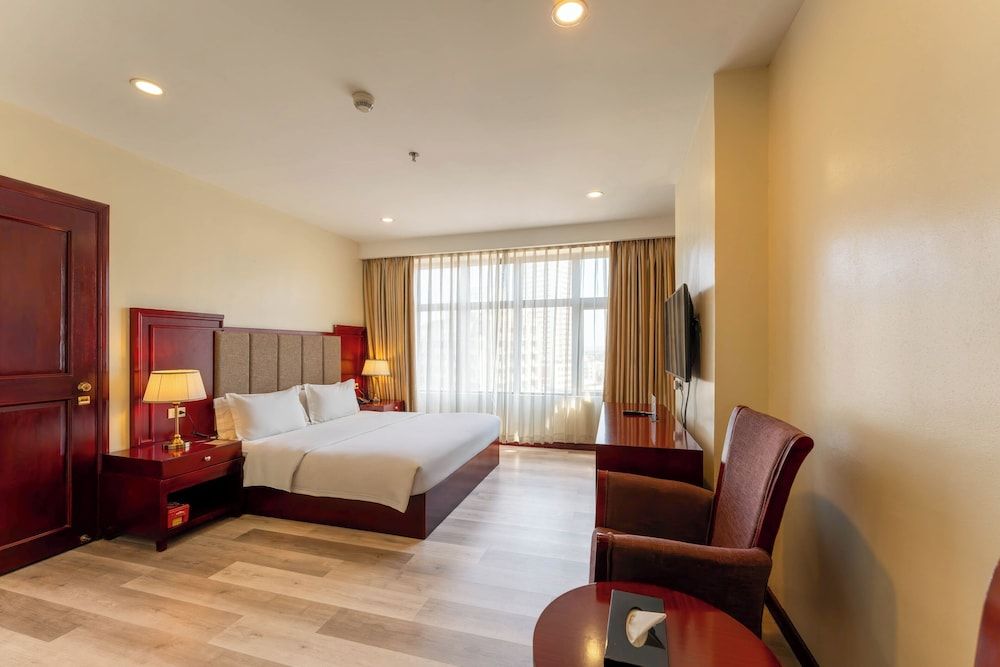 Deluxe Room King