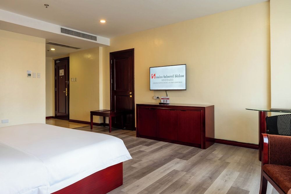 Premiere Room