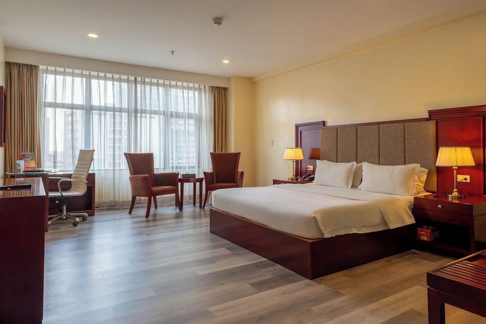 Premiere Room