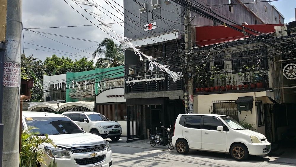 undefined ERVoruto Hostel Makati 5