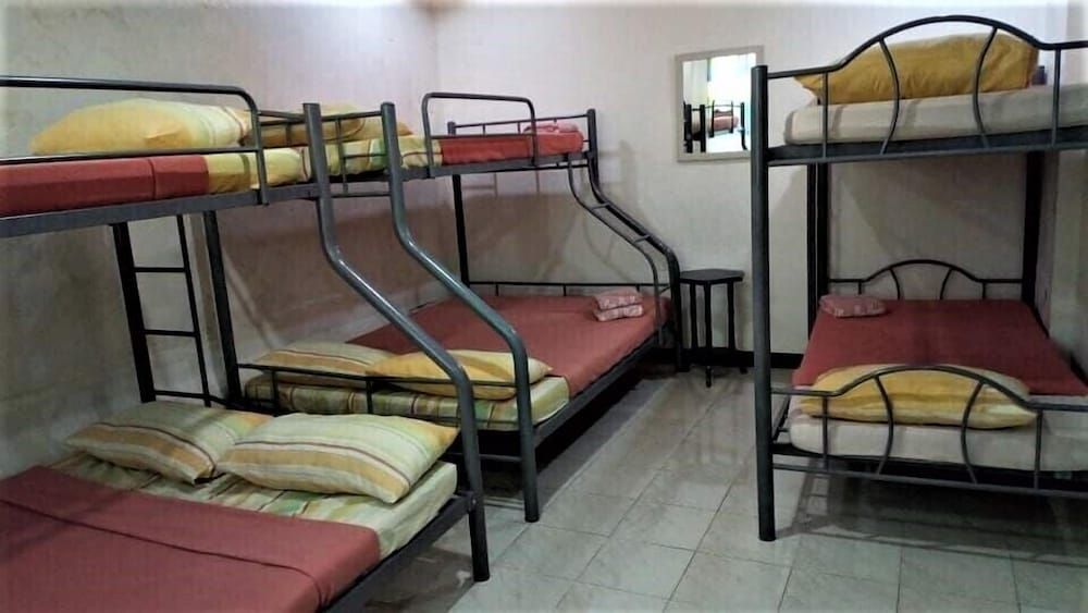 La Casa Roa Hostel Family House, Multiple Beds, Accessible 7