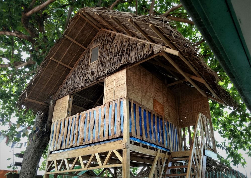 SmallFry's Beach Resort