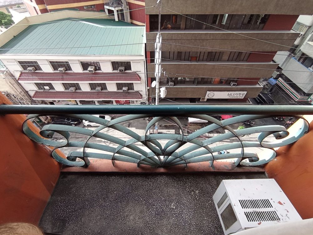 undefined The Staycation - Boutique rooms 7