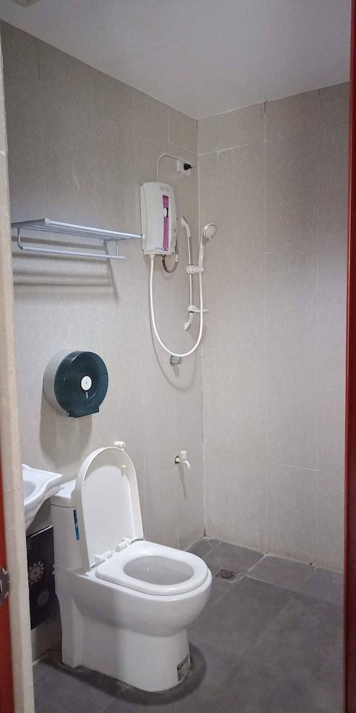 Jeamco Royal Hotel - General Santos Presidential Room 7